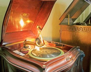 Antique Victrola Diamond Paintings