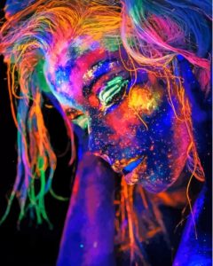 Neon Lady Diamond Painting